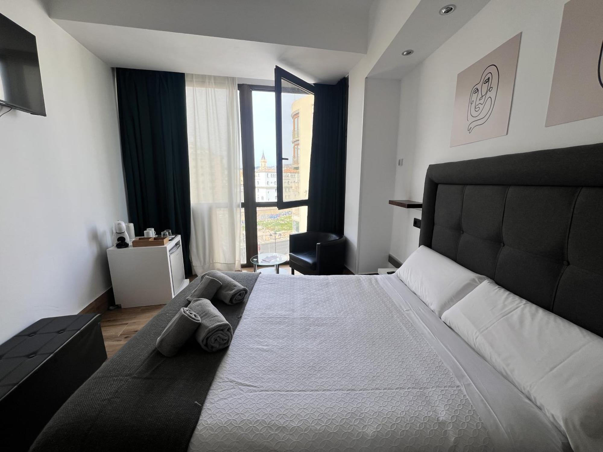 Ilustre Rooms מאלגה מראה חיצוני תמונה