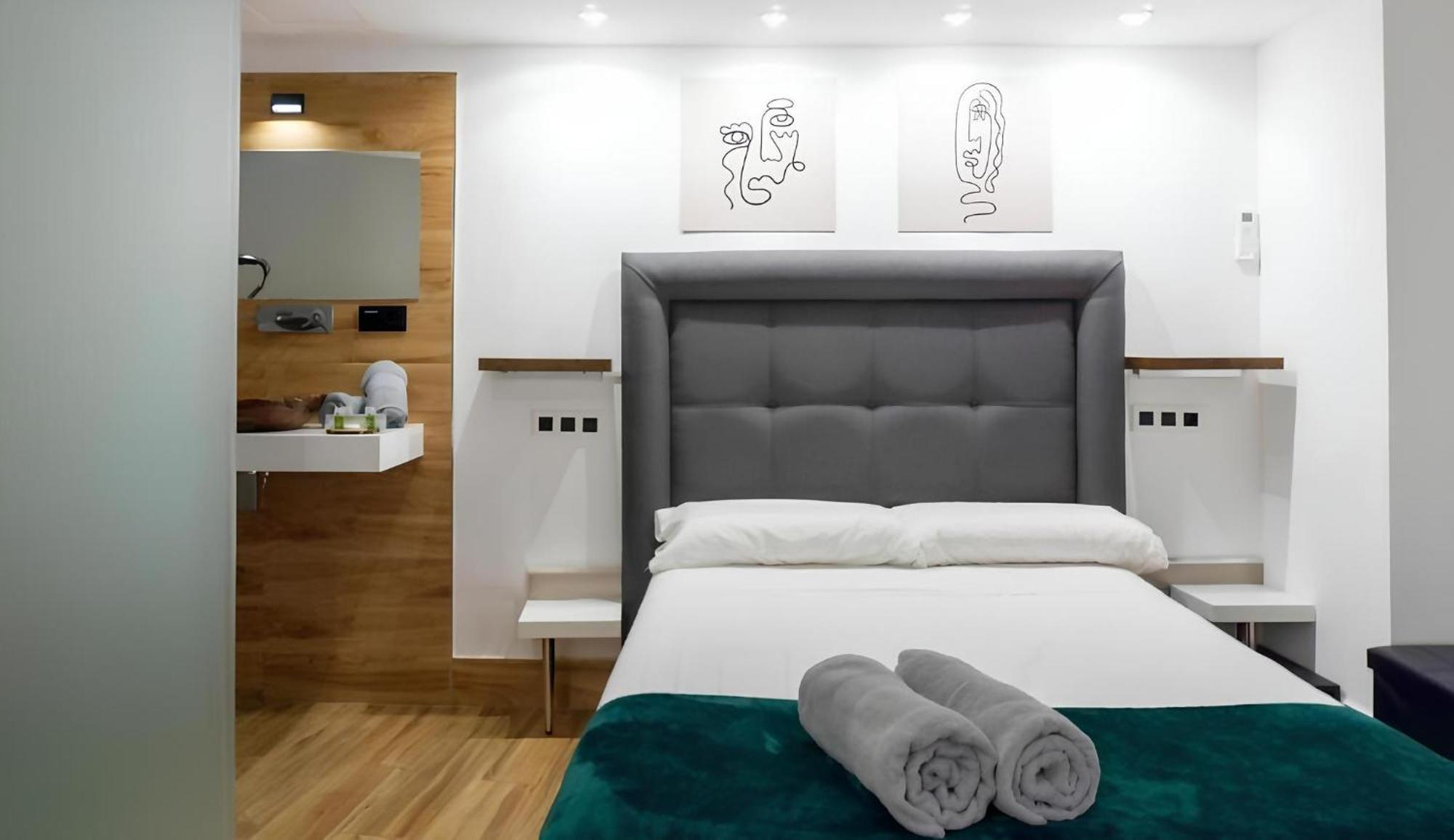 Ilustre Rooms מאלגה מראה חיצוני תמונה